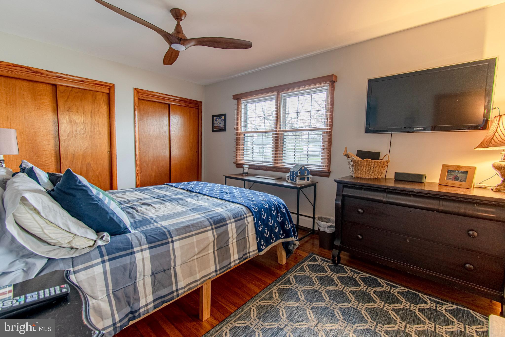 ALGONQUIN - Residential