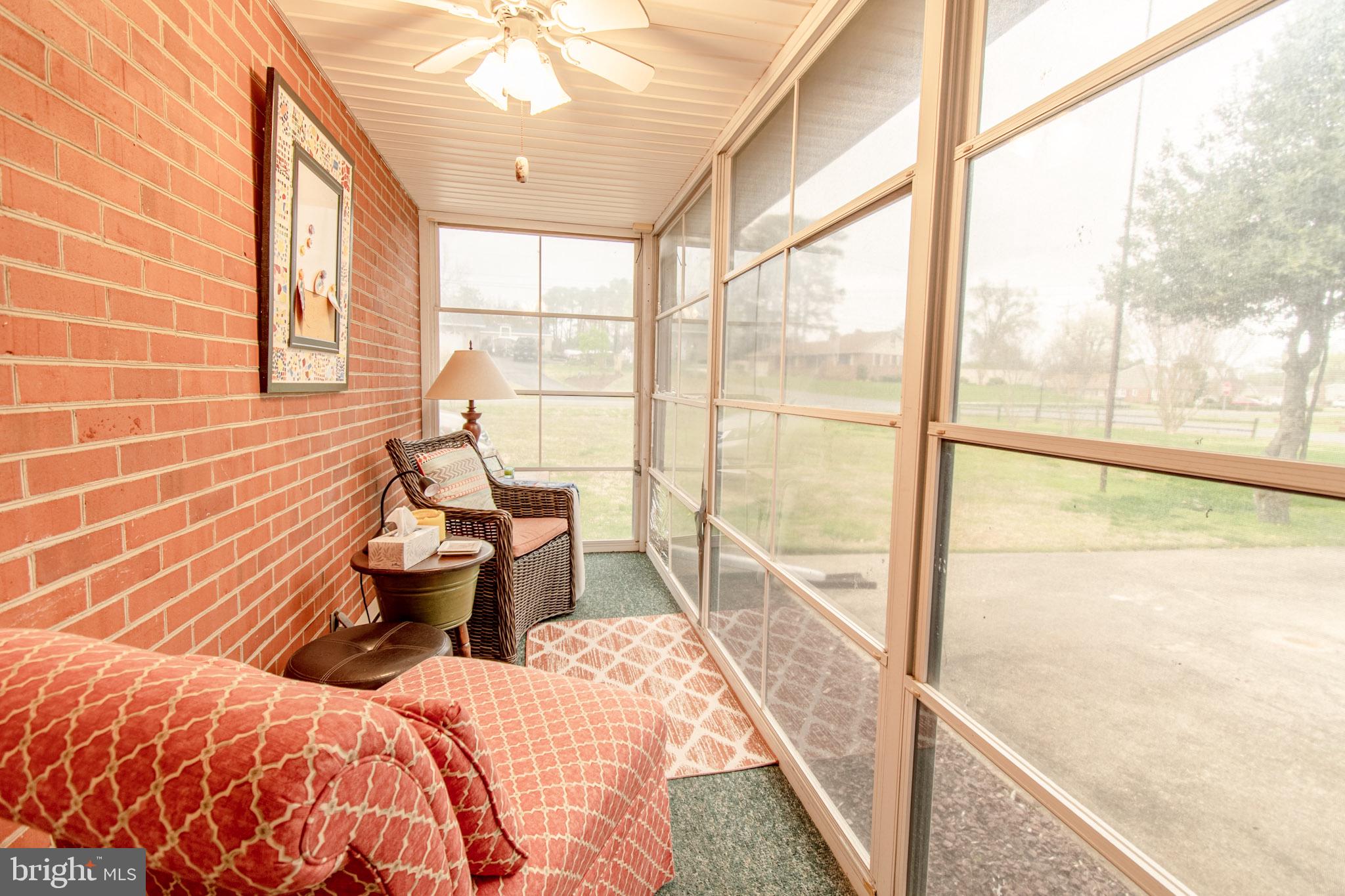 ALGONQUIN - Residential