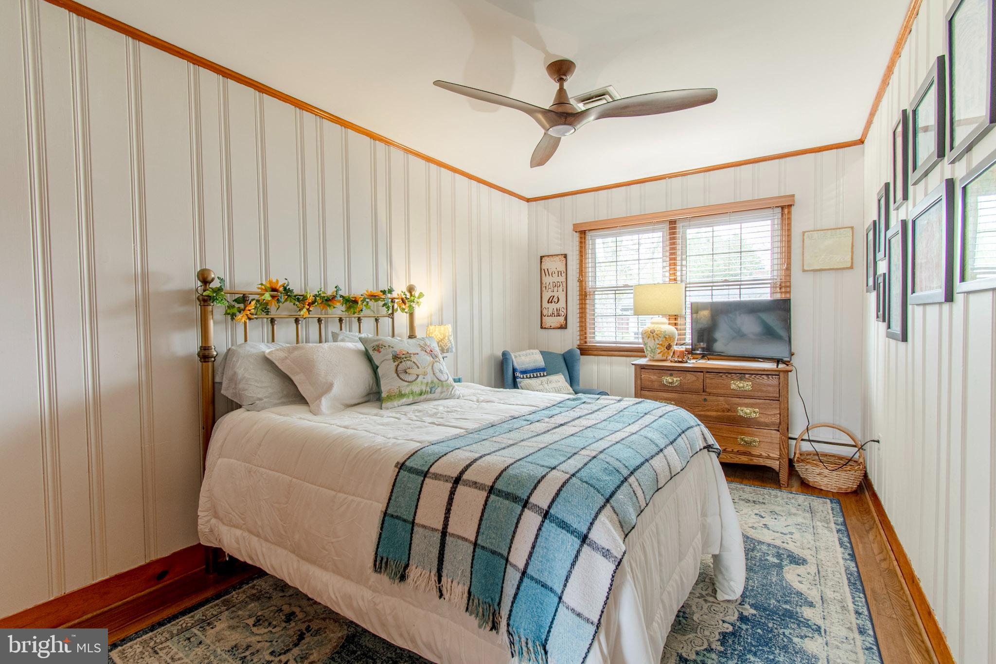 ALGONQUIN - Residential