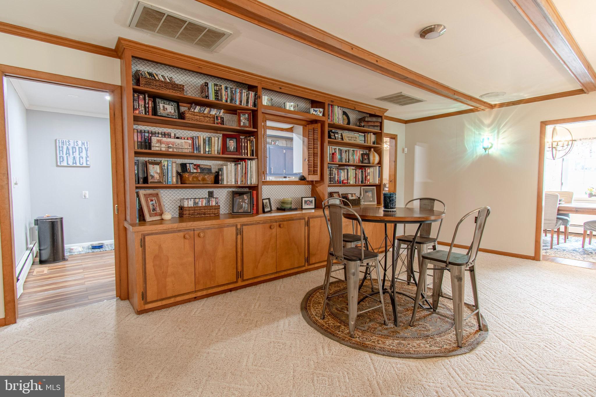 ALGONQUIN - Residential