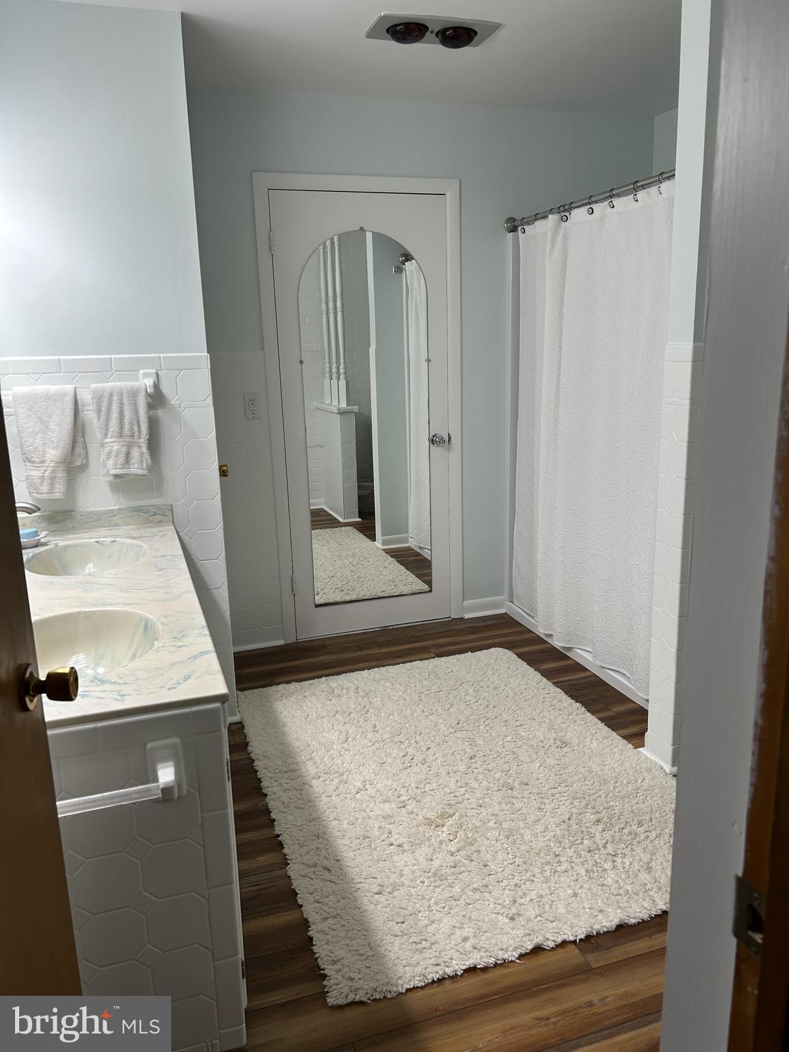 ALGONQUIN - Residential