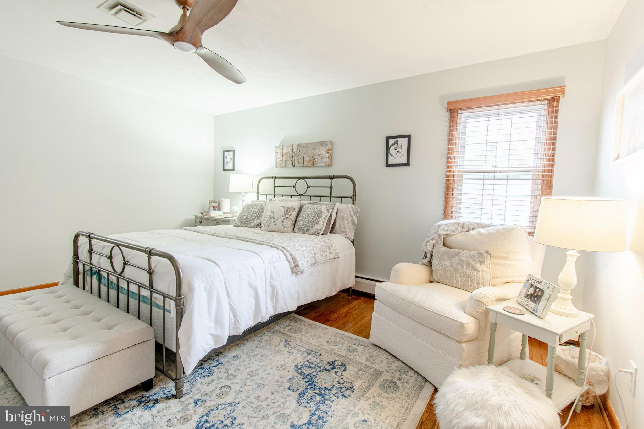 ALGONQUIN - Residential