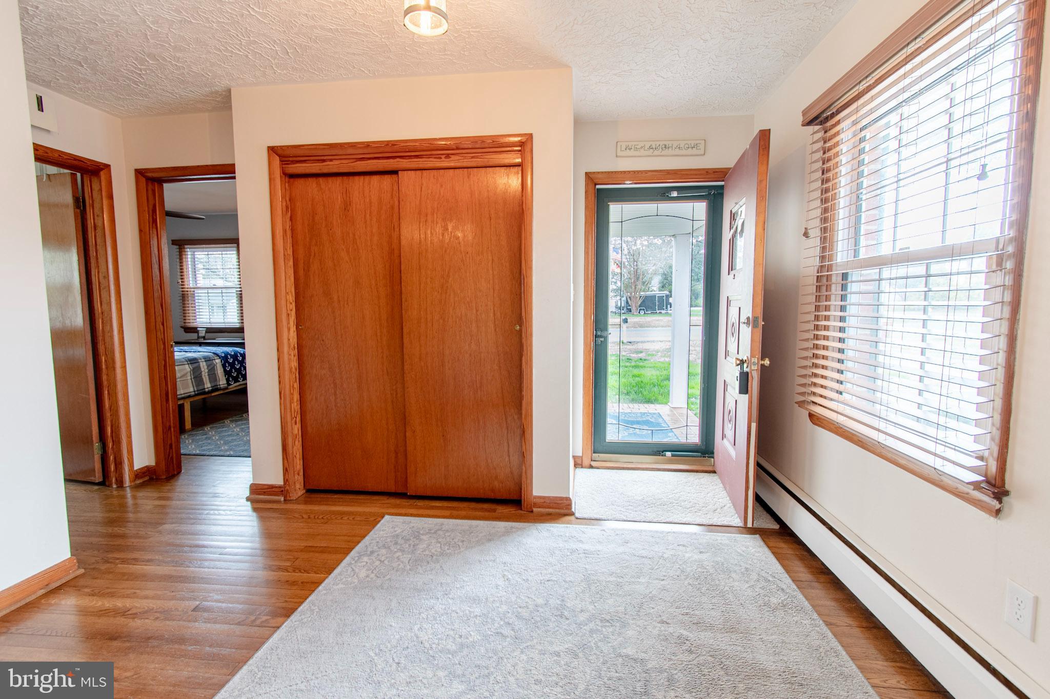 ALGONQUIN - Residential