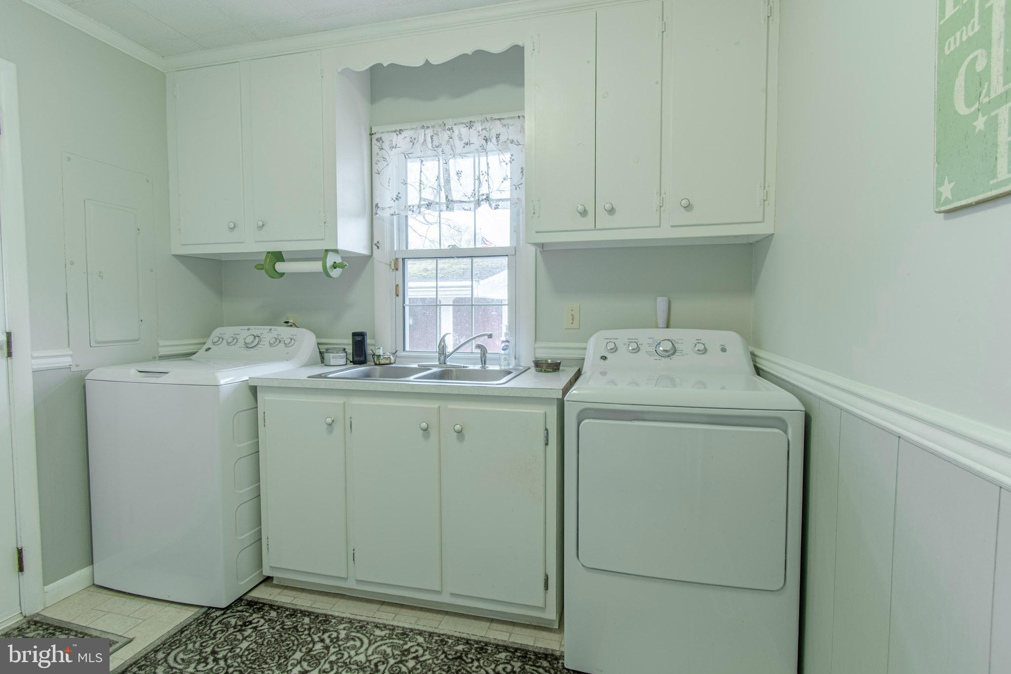 ALGONQUIN - Residential