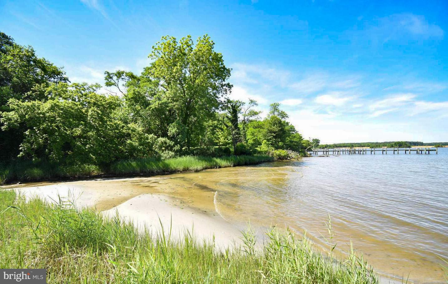 ALGONQUIN - Residential