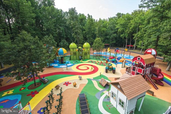 VILLAGE OF OAK GROVE - Residential