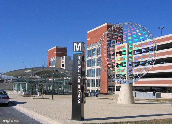 VILLAGE OF OAK GROVE - Residential