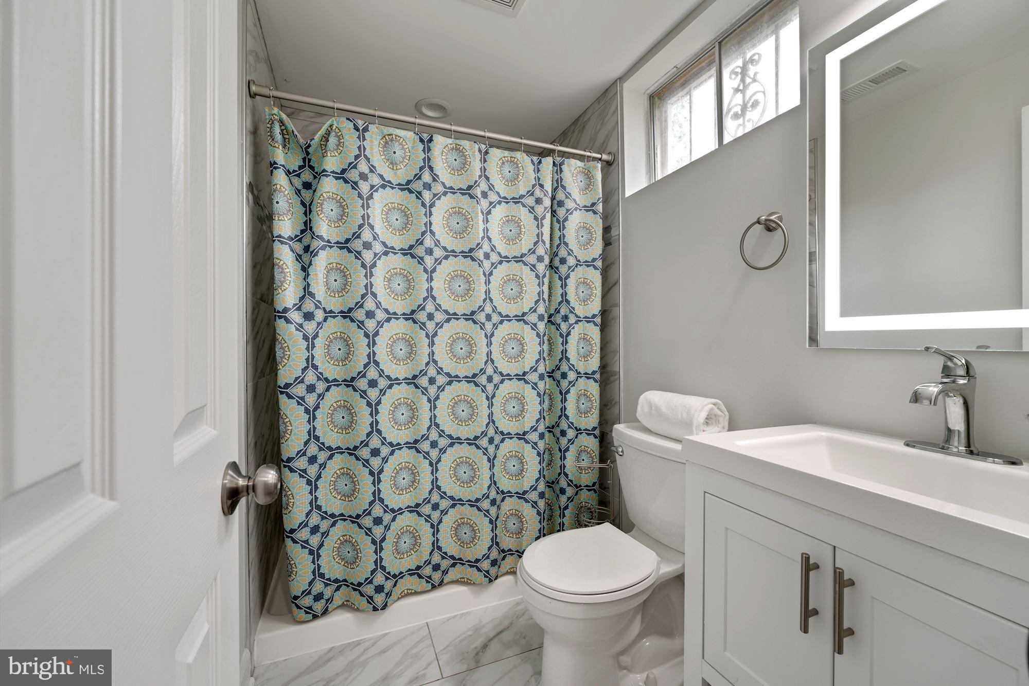 VILLAGE OF OAK GROVE - Residential