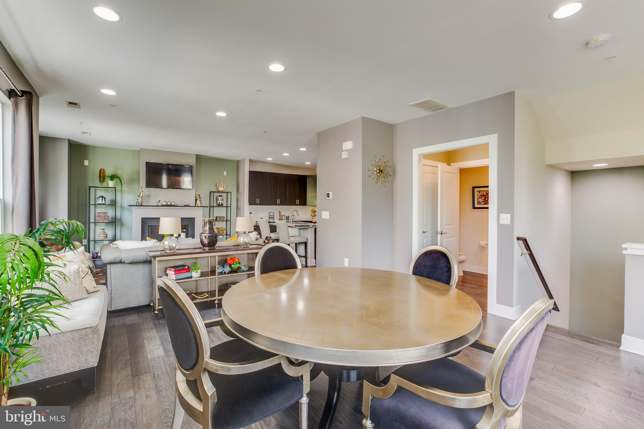 EYA ARTS DISTRICT - Residential