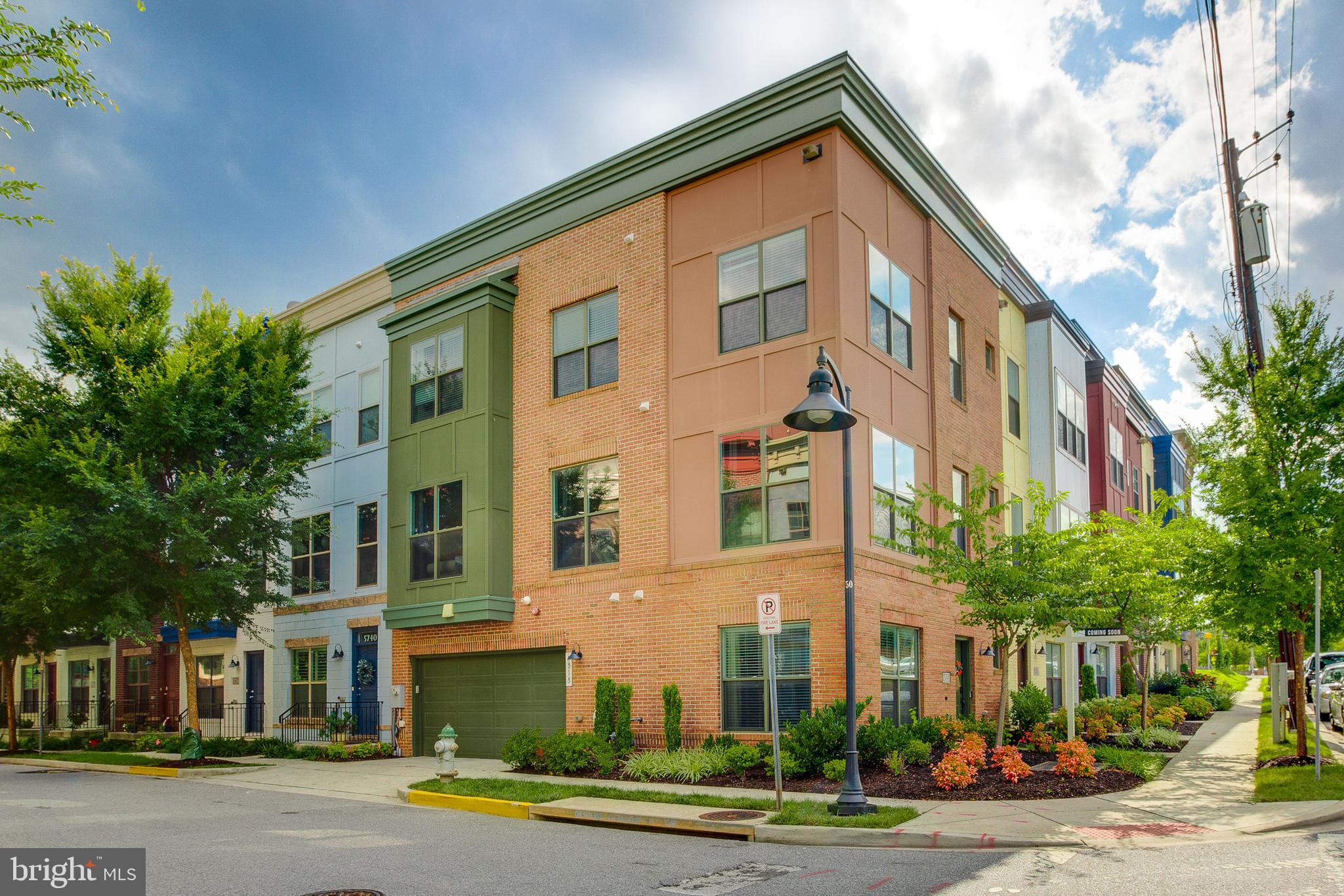 EYA ARTS DISTRICT - Residential