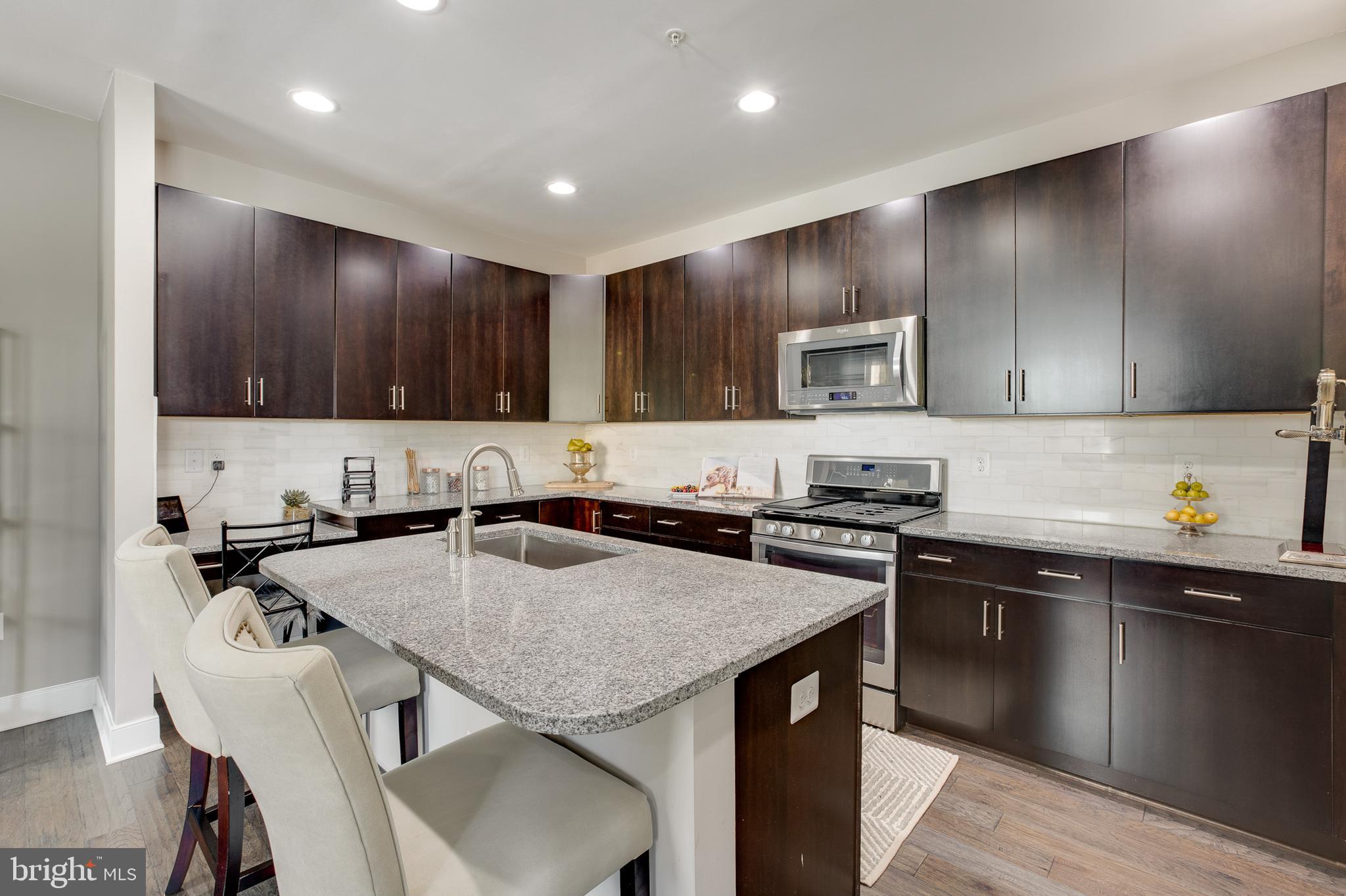 EYA ARTS DISTRICT - Residential