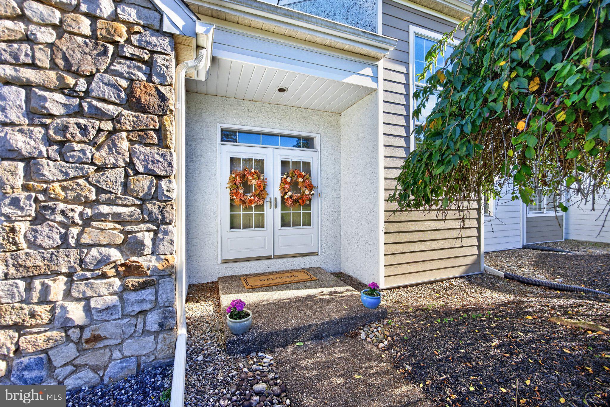 114 SHETLAND WAY