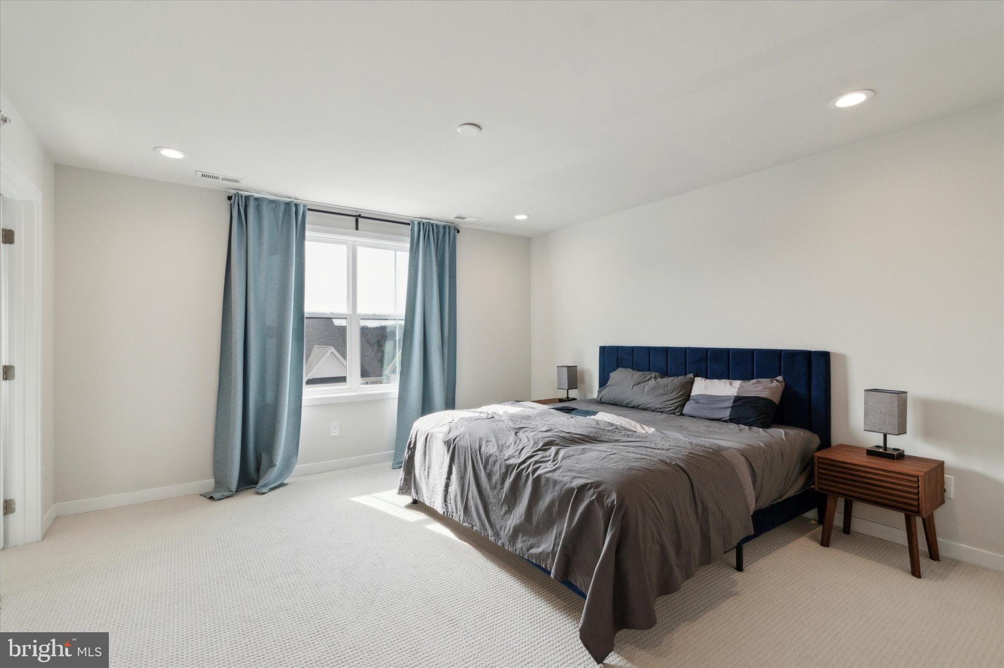 FRANKLIN STATION - Residential