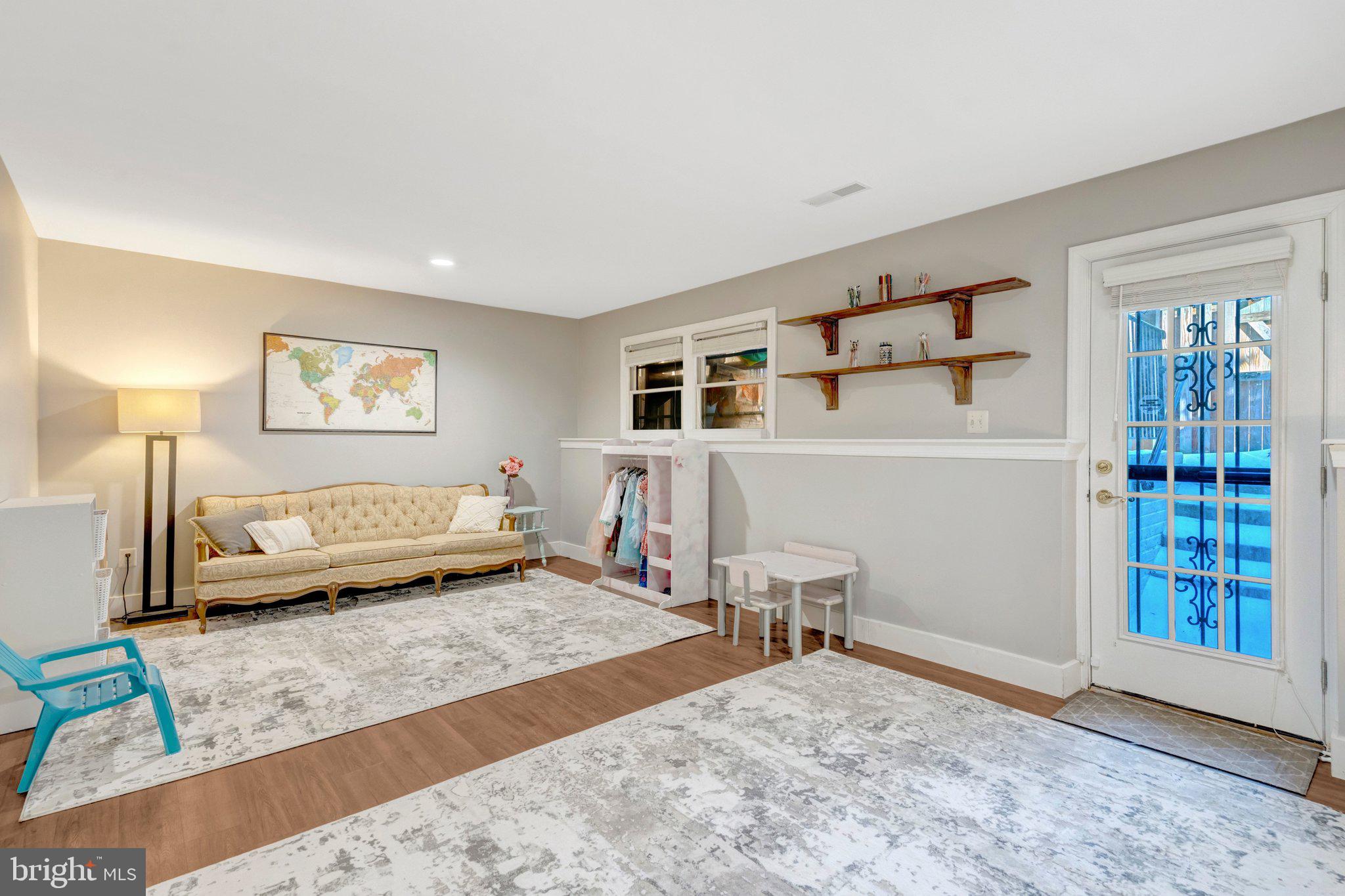 SPRINGFIELD - Residential