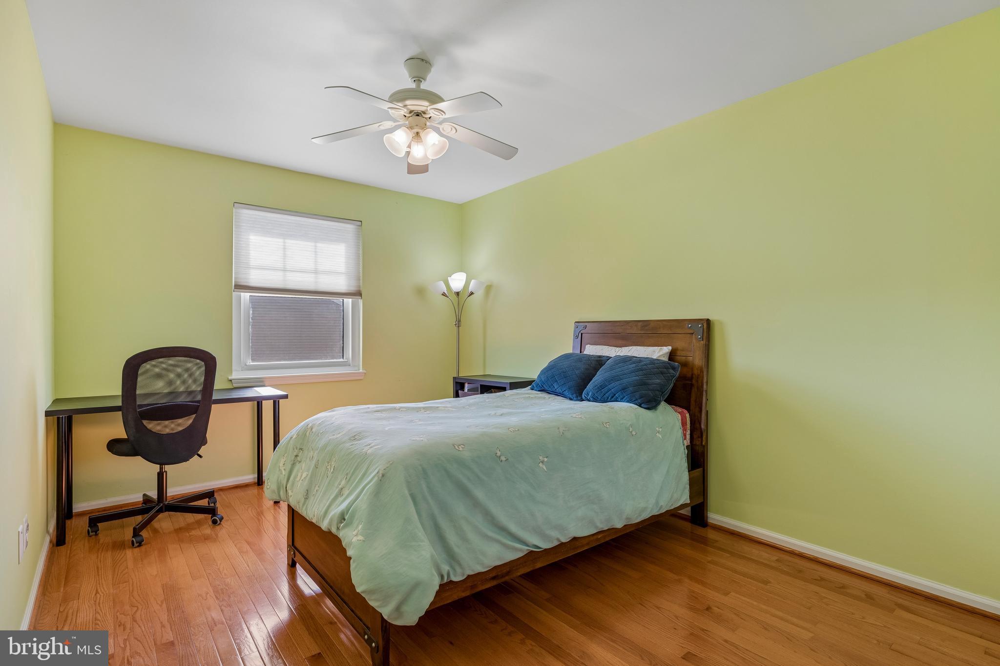 OXFORD OF BLUE BELL - Residential