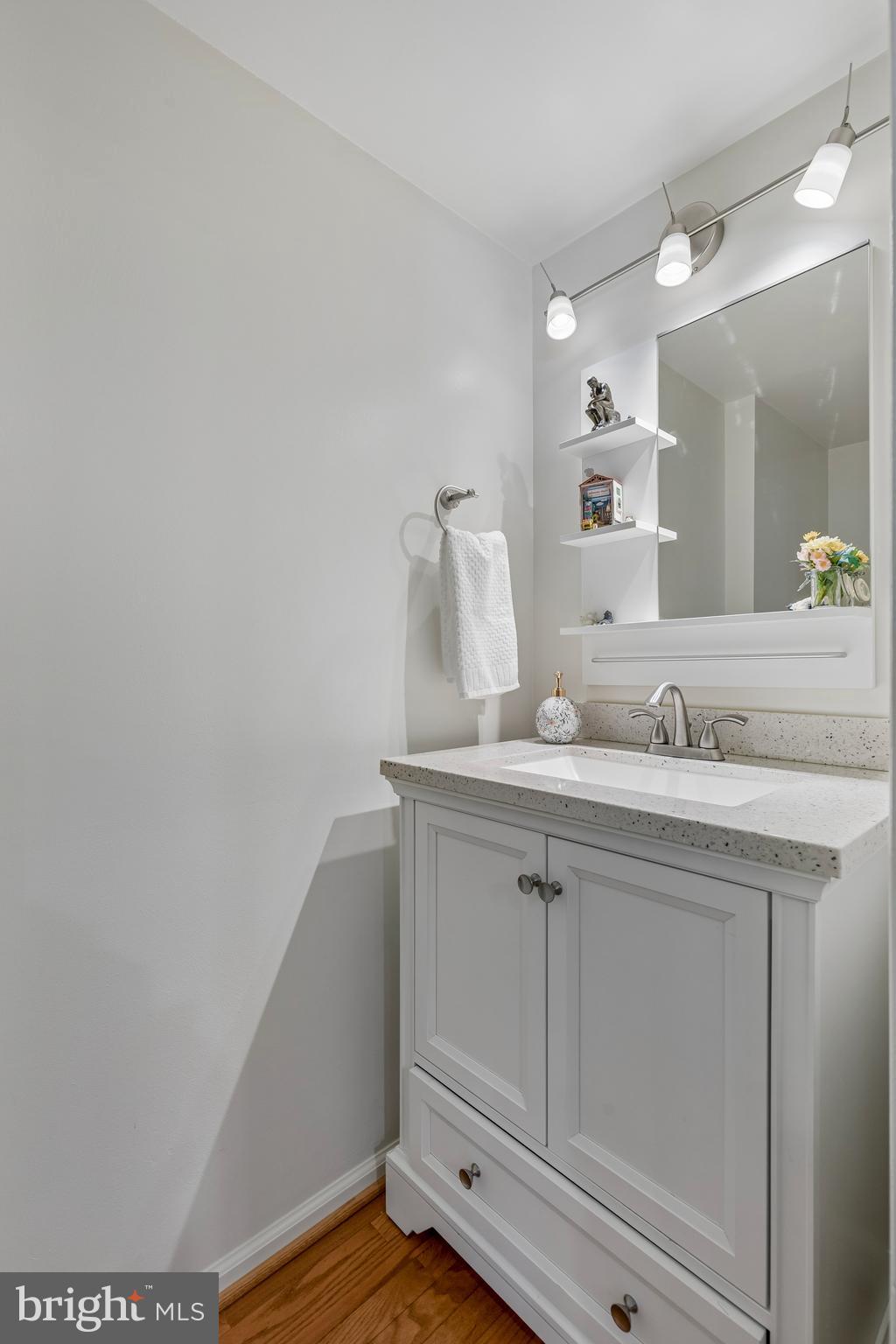 OXFORD OF BLUE BELL - Residential