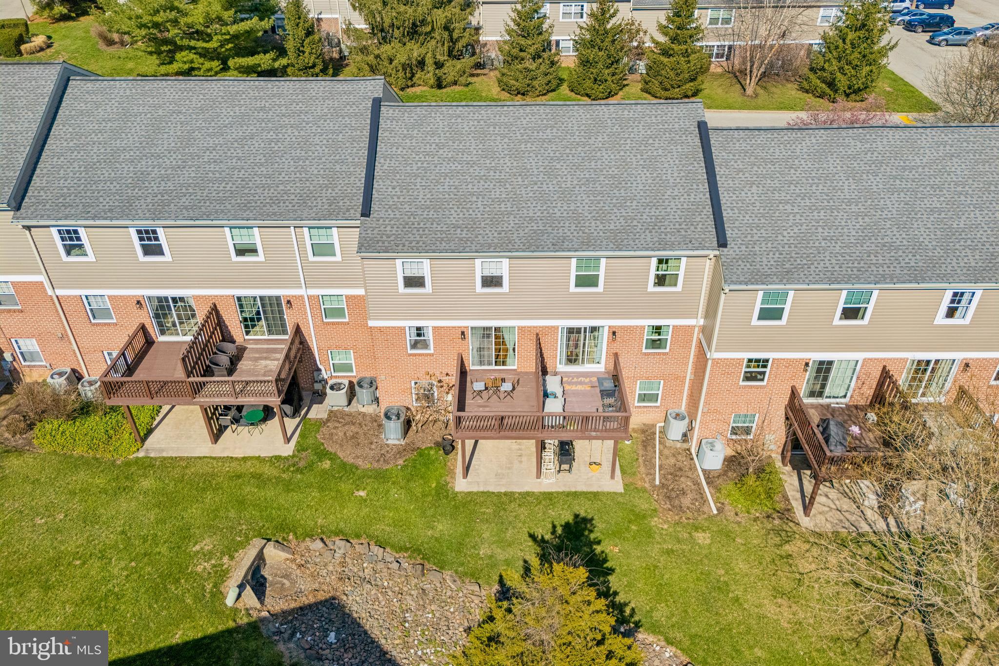 OXFORD OF BLUE BELL - Residential