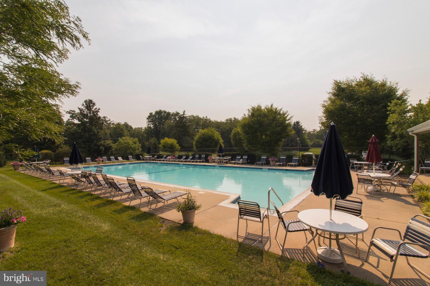 OXFORD OF BLUE BELL - Residential