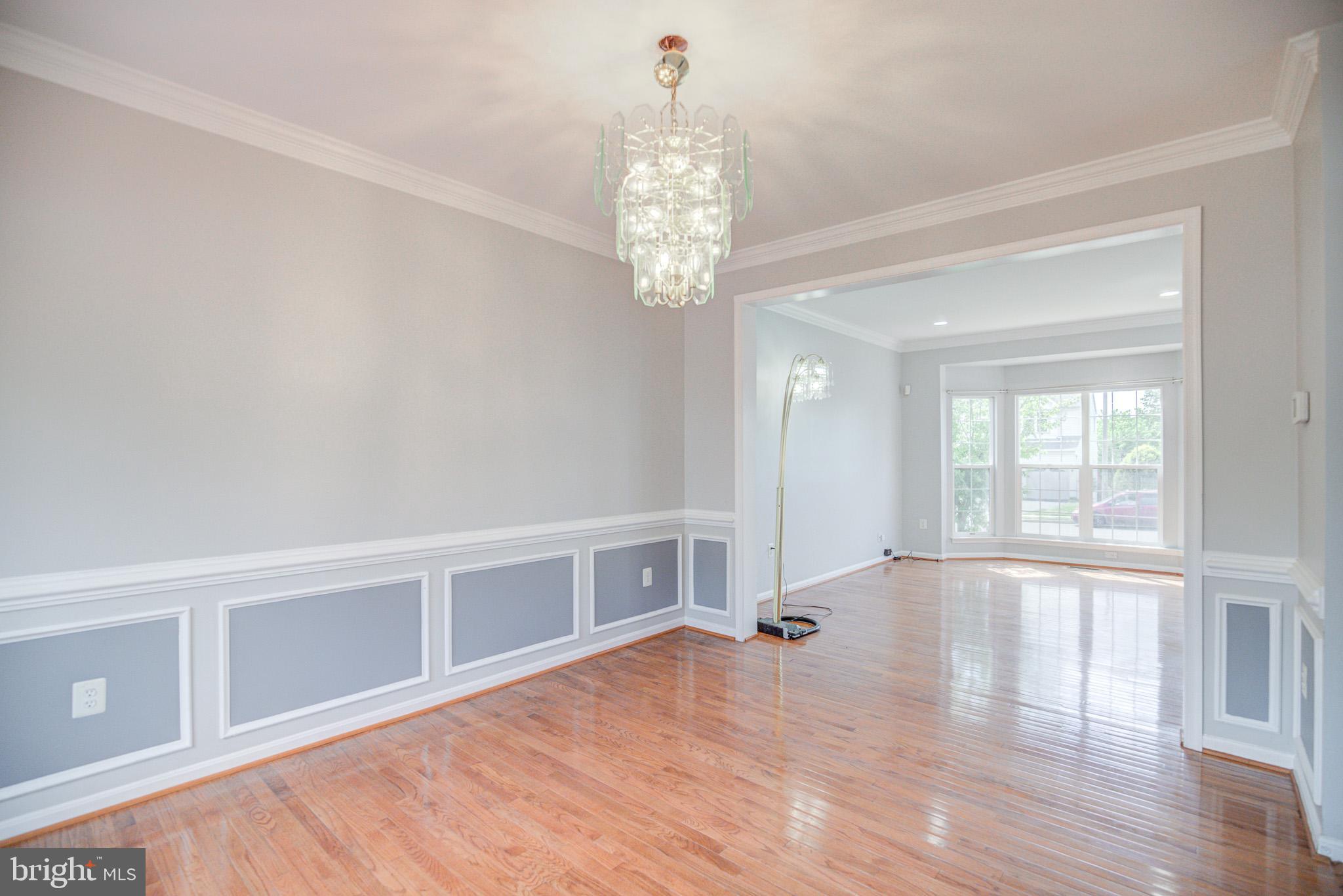 BLOOMS CROSSING - Residential