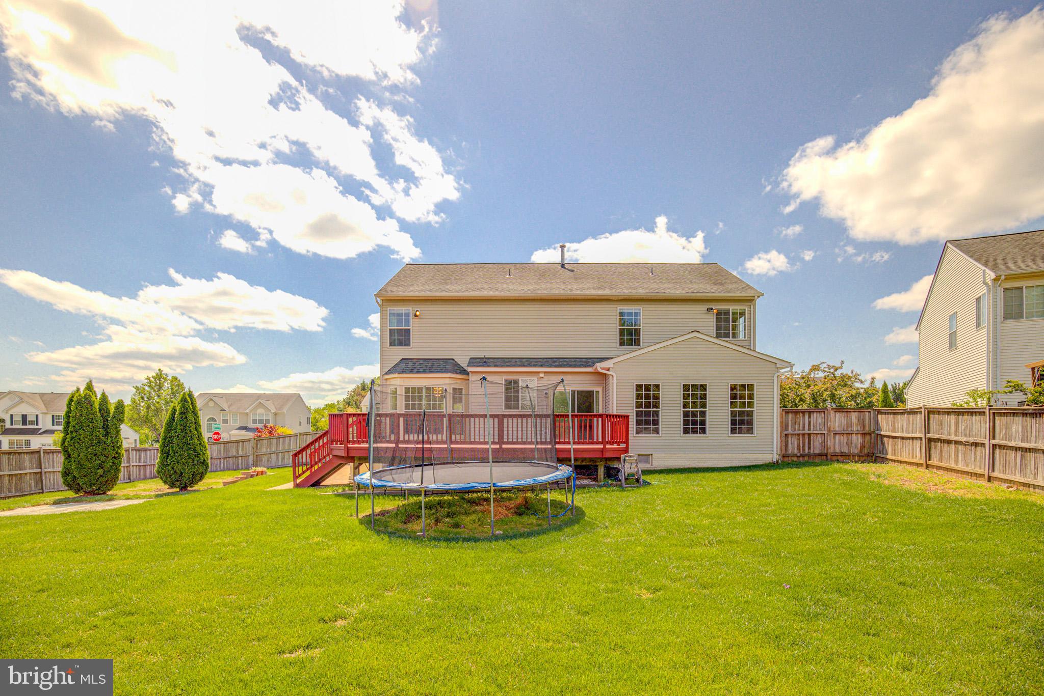 BLOOMS CROSSING - Residential