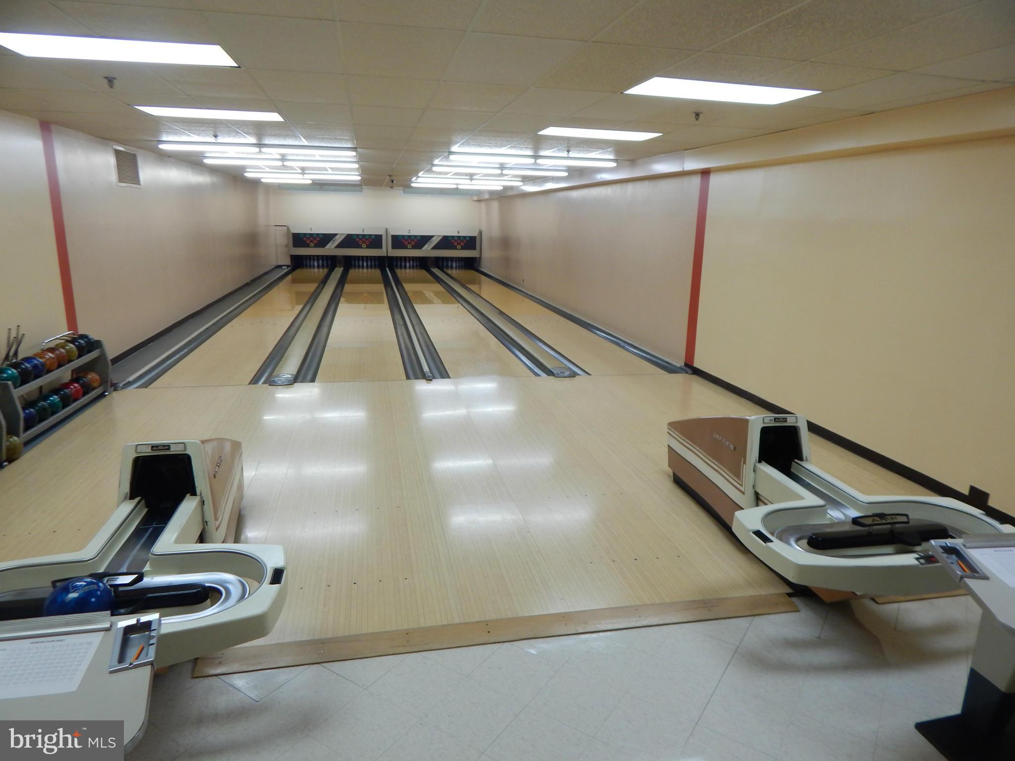 MONTEBELLO - Residential