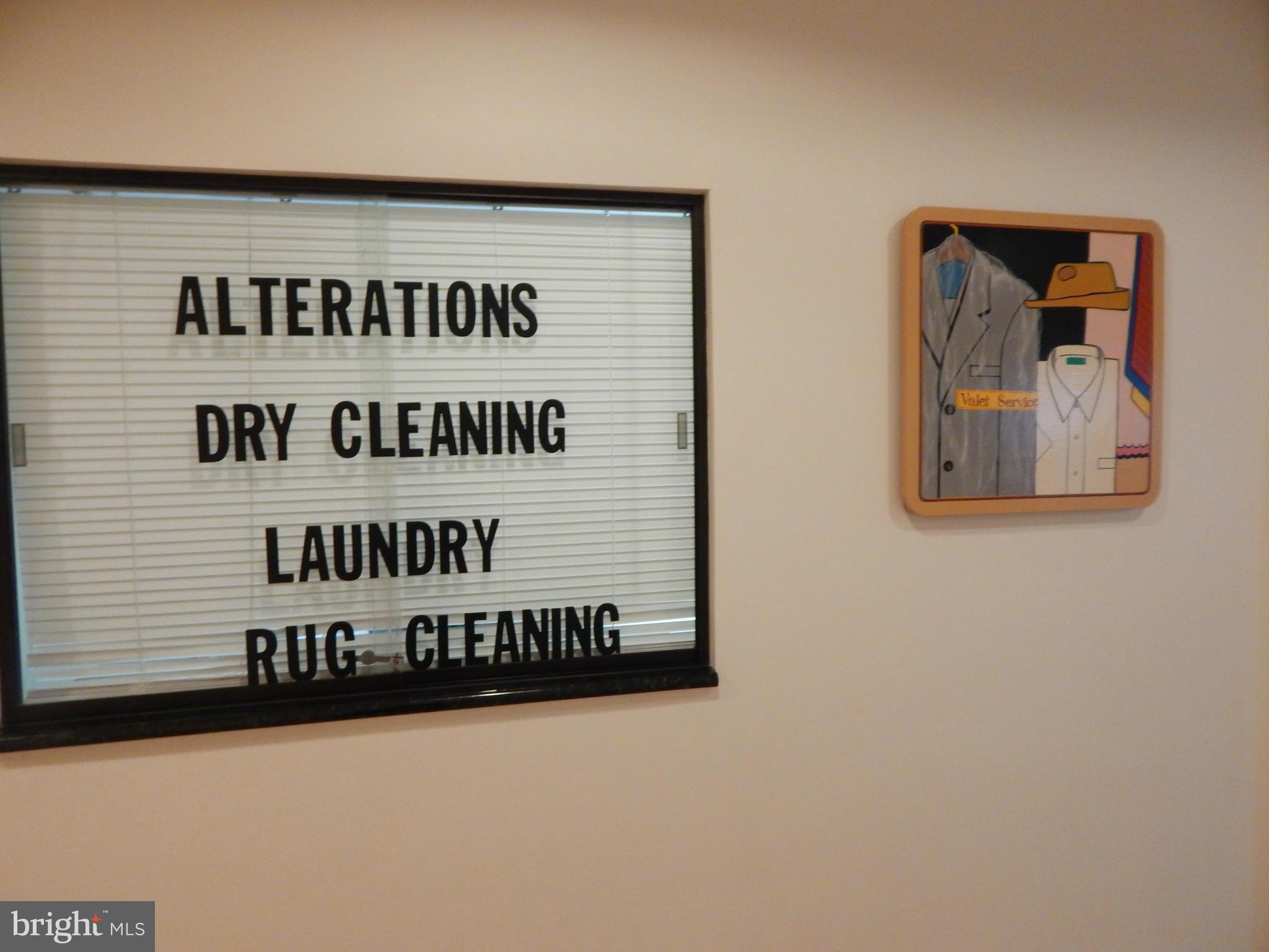 MONTEBELLO - Residential