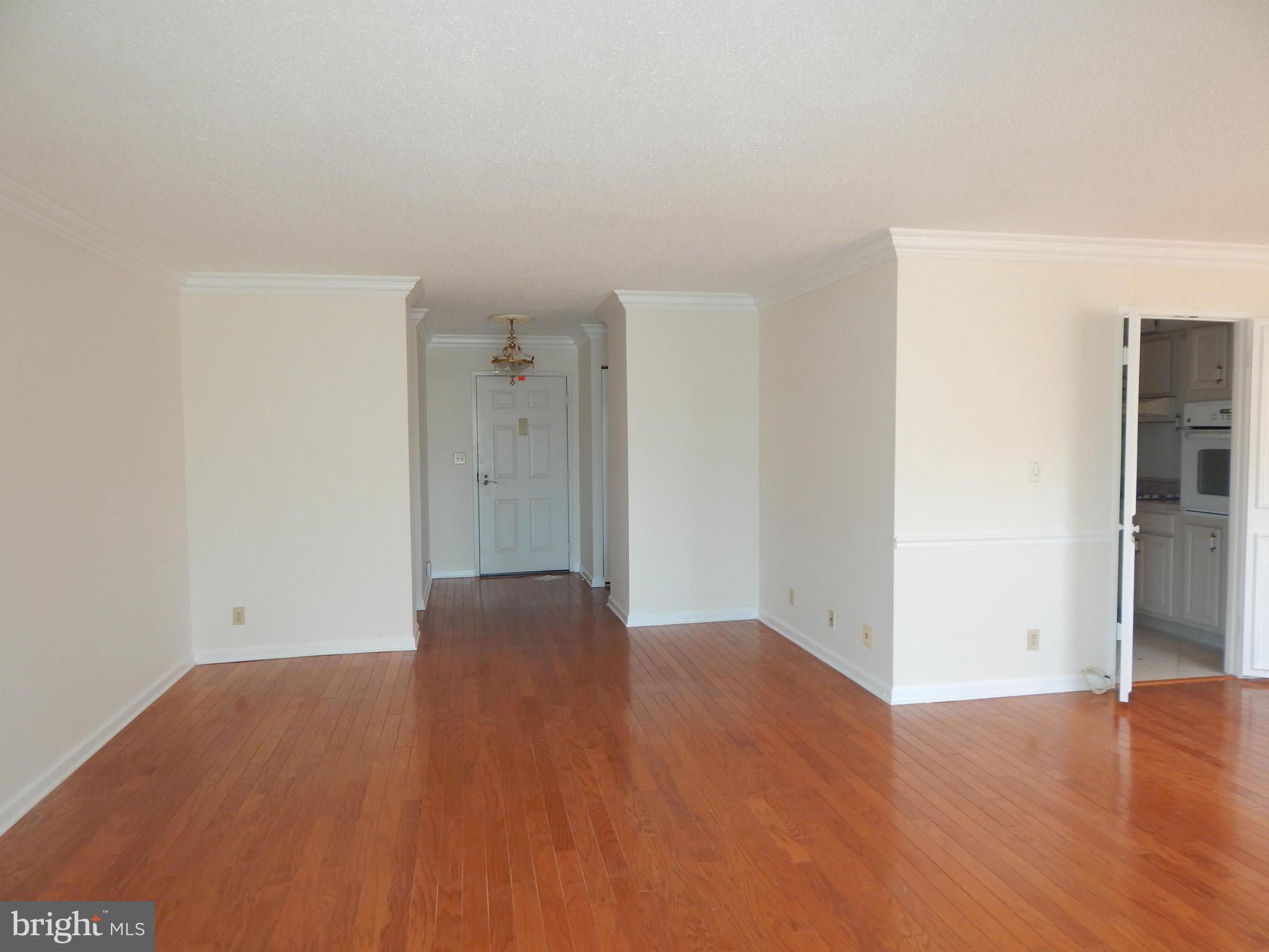 MONTEBELLO - Residential