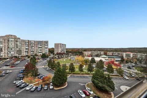 19375 Cypress Ridge Ter Unit 708, Leesburg, VA MLS: VALO2110470