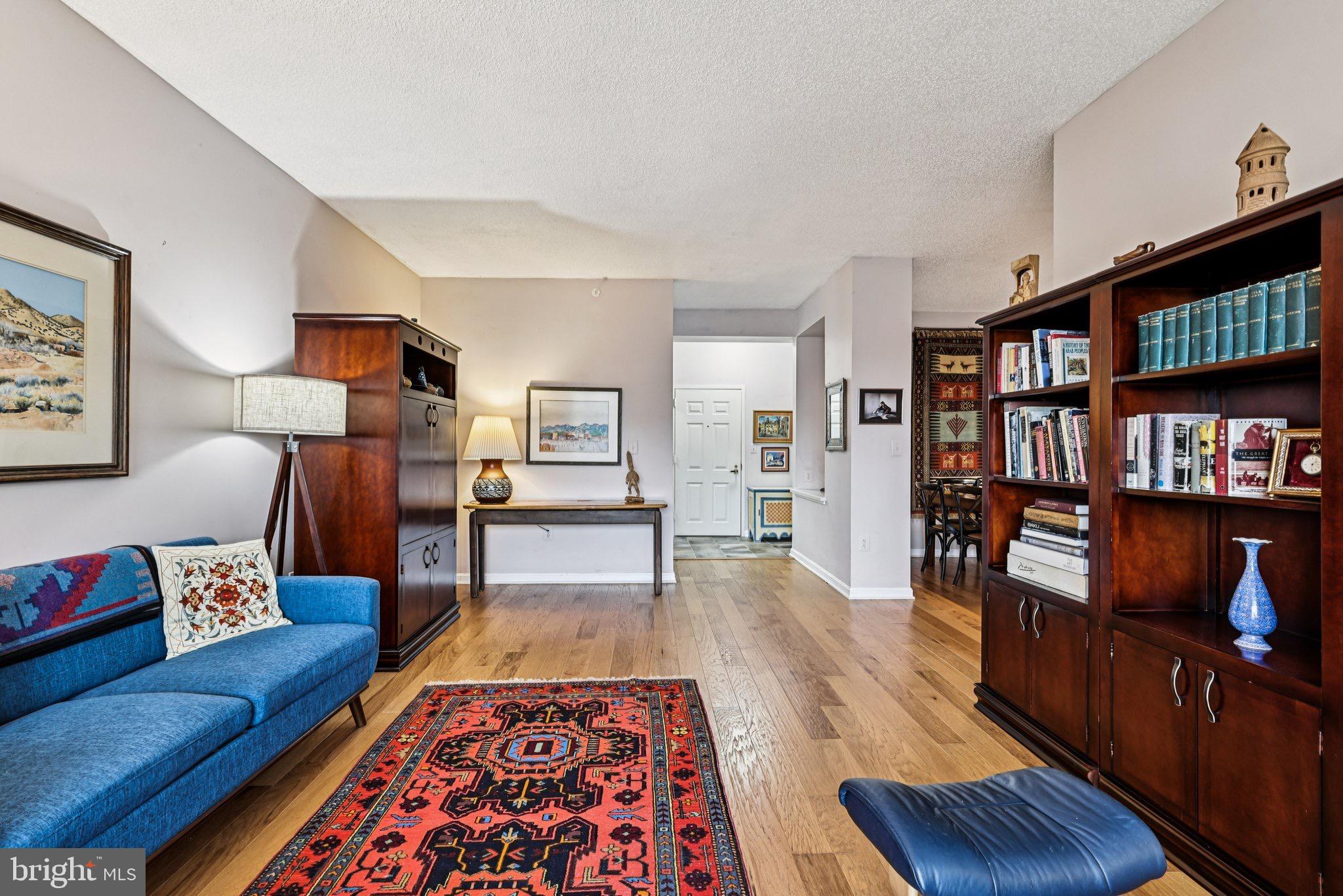 LANSDOWNE WOODS LEISURE WORLD - Residential