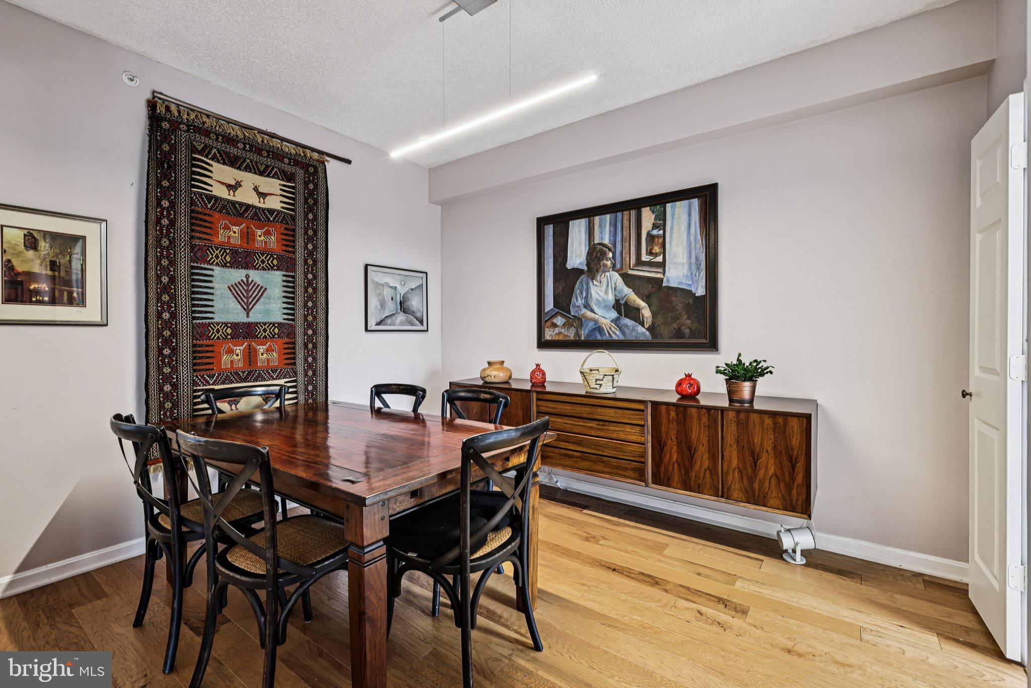 LANSDOWNE WOODS LEISURE WORLD - Residential