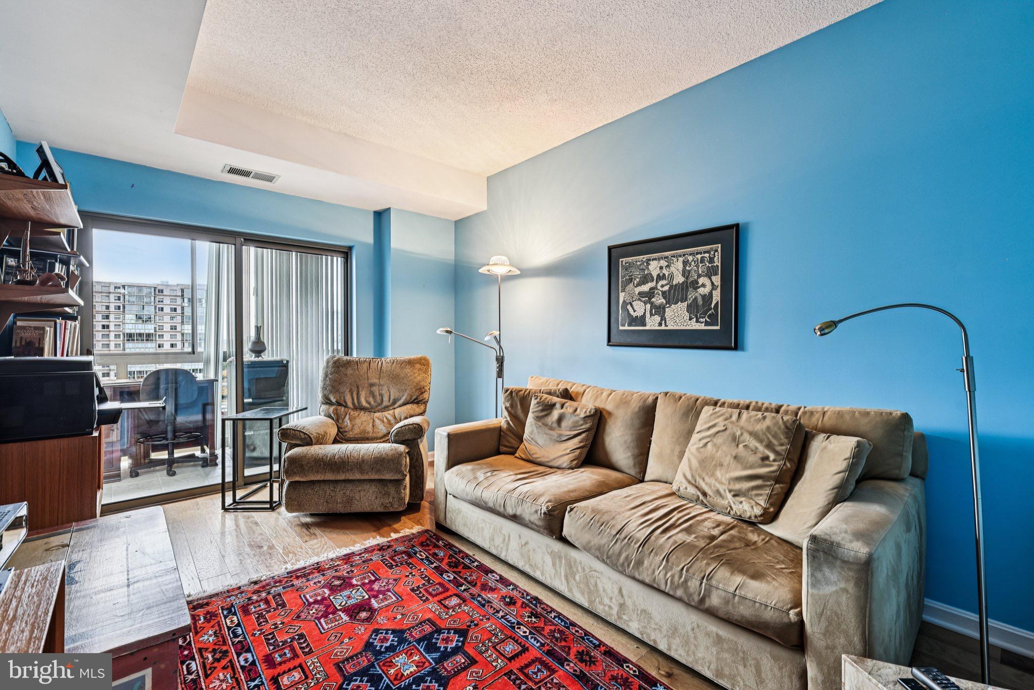 LANSDOWNE WOODS LEISURE WORLD - Residential