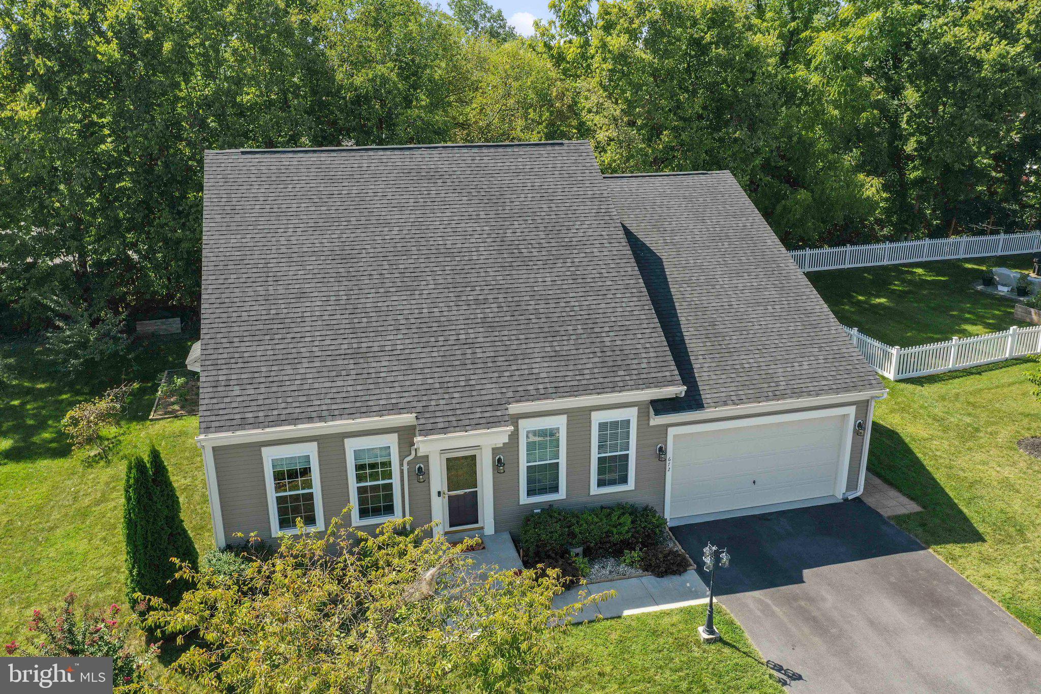 HAMMONDS MILL - Residential