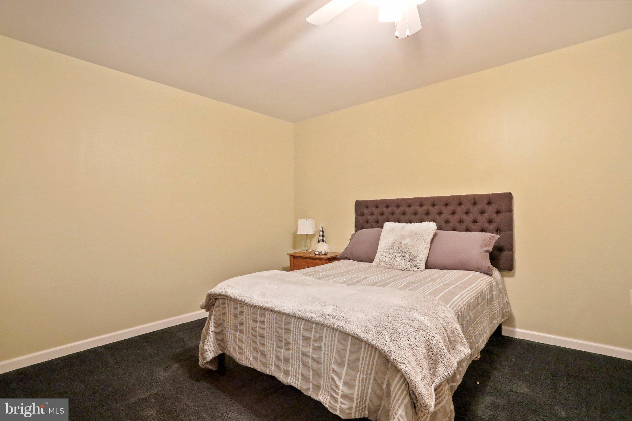 HAMMONDS MILL - Residential