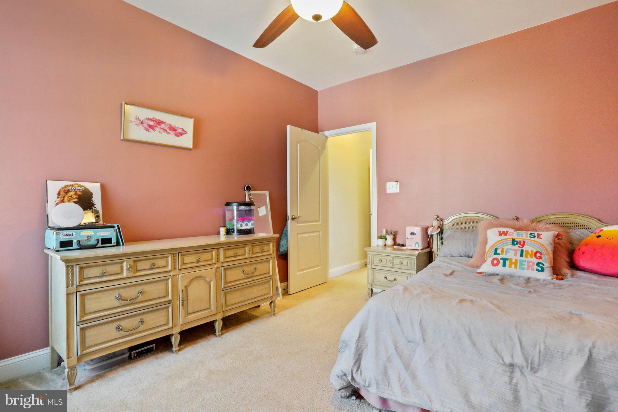 HAMMONDS MILL - Residential