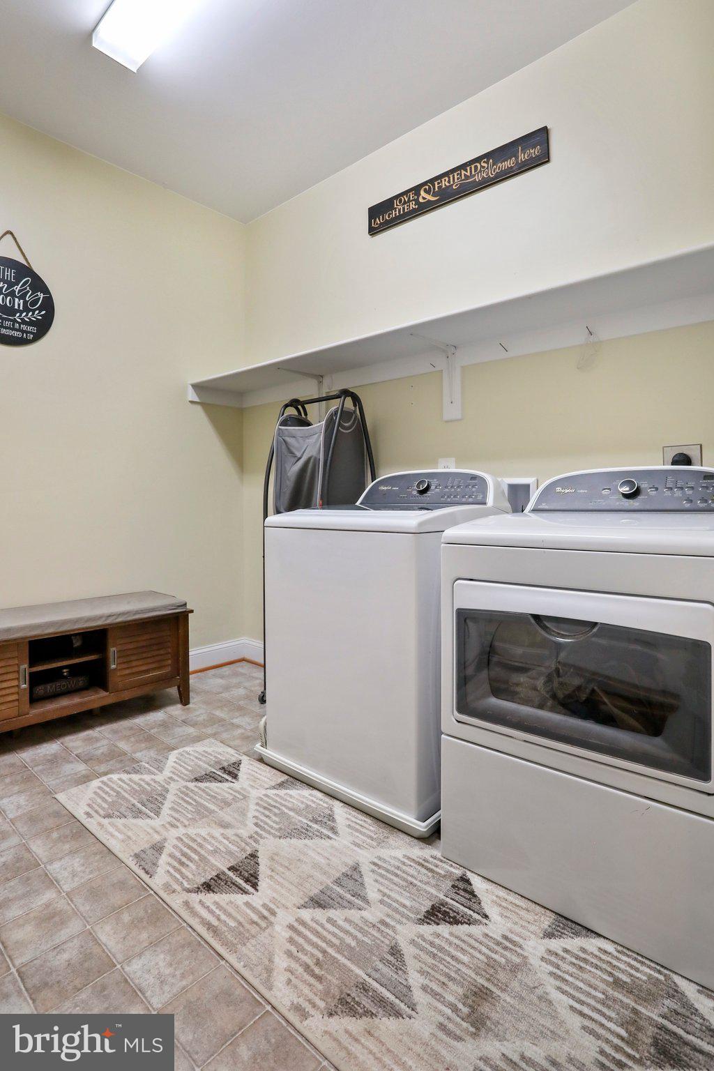 HAMMONDS MILL - Residential