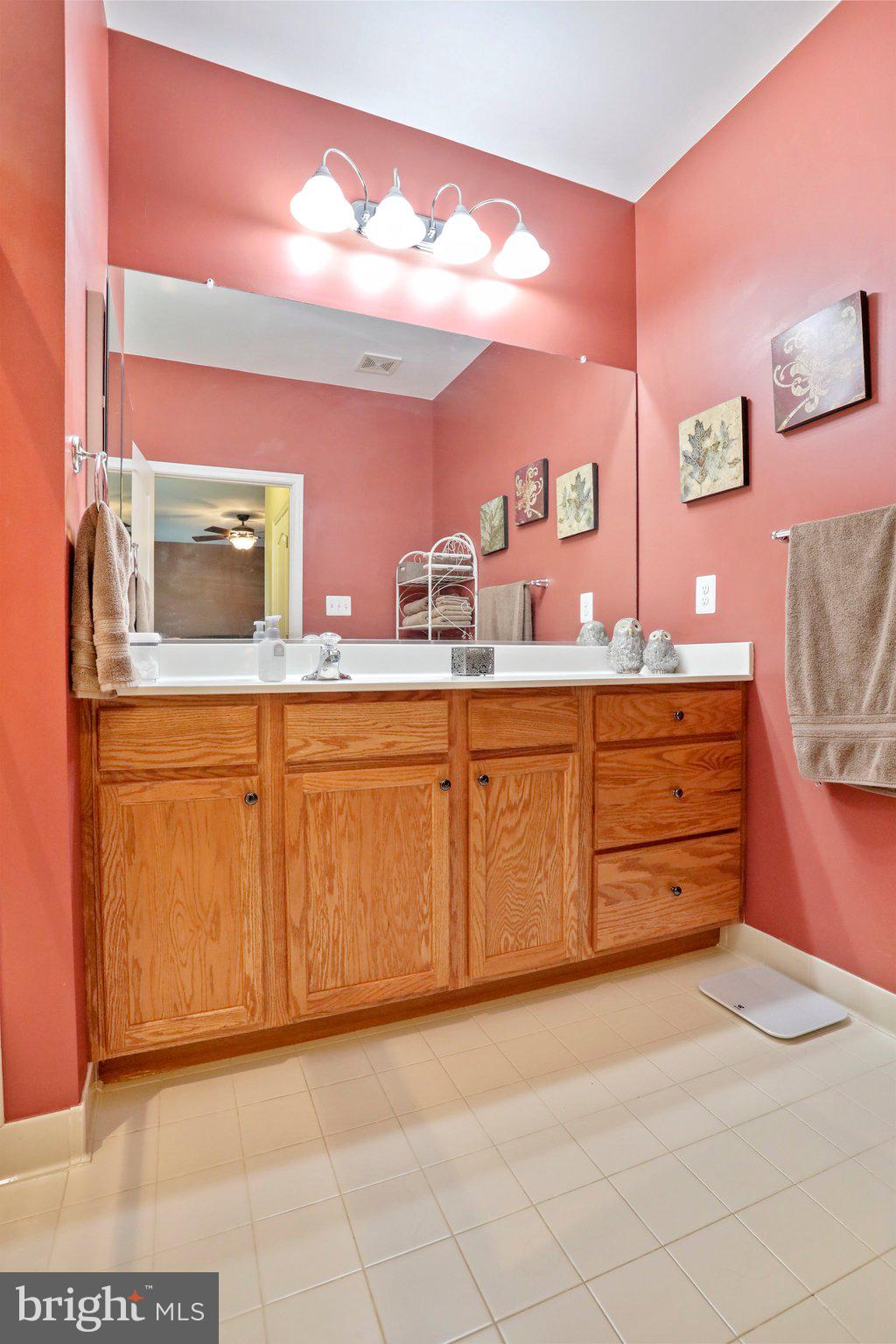 HAMMONDS MILL - Residential