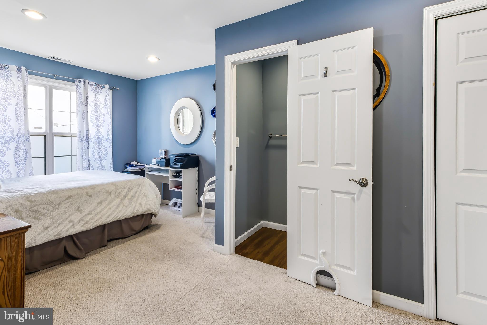 1066 BUCKINGHAM DRIVE