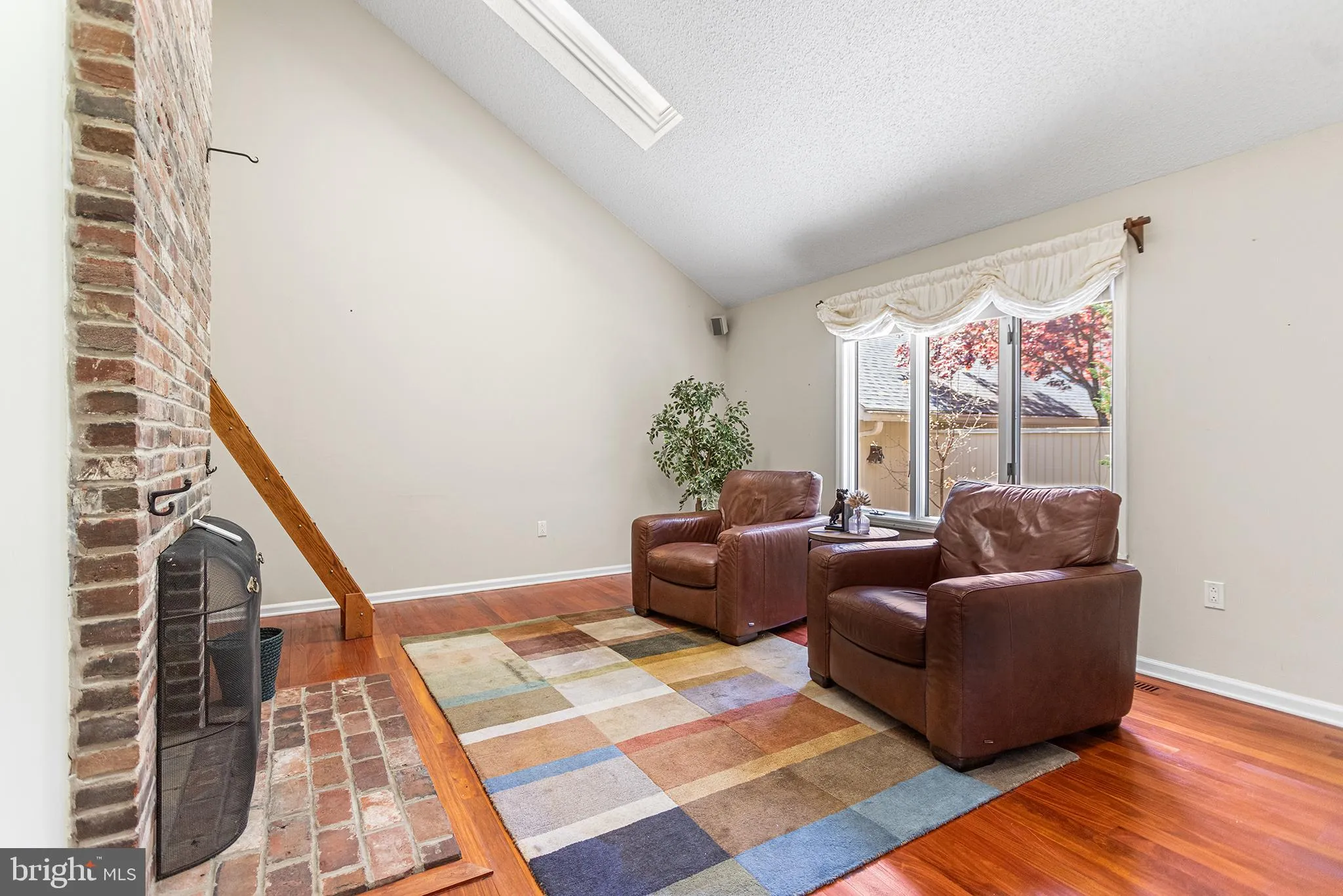 Media, Pennsylvania 19063, United States, 2 Bedrooms Bedrooms, ,3 BathroomsBathrooms,Residential,Pending,118310