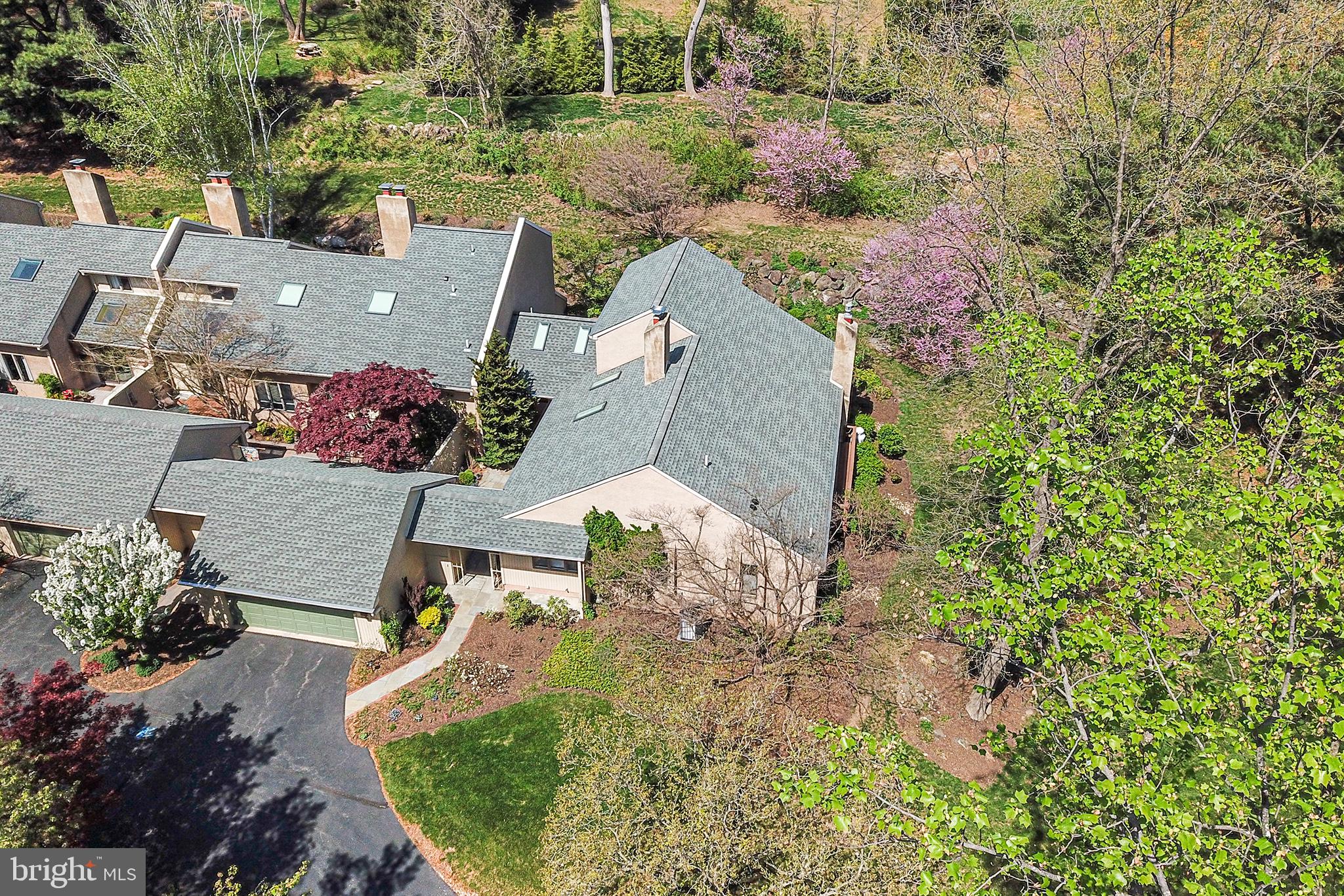 TOFT WOODS - Residential