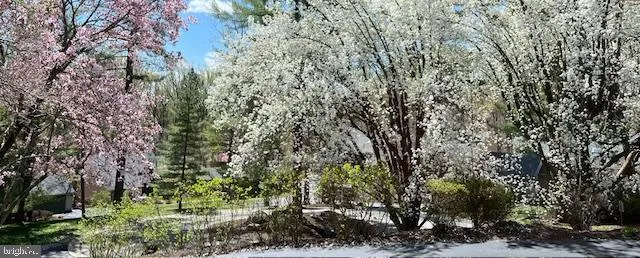 Media, Pennsylvania 19063, United States, 2 Bedrooms Bedrooms, ,3 BathroomsBathrooms,Residential,Pending,118310