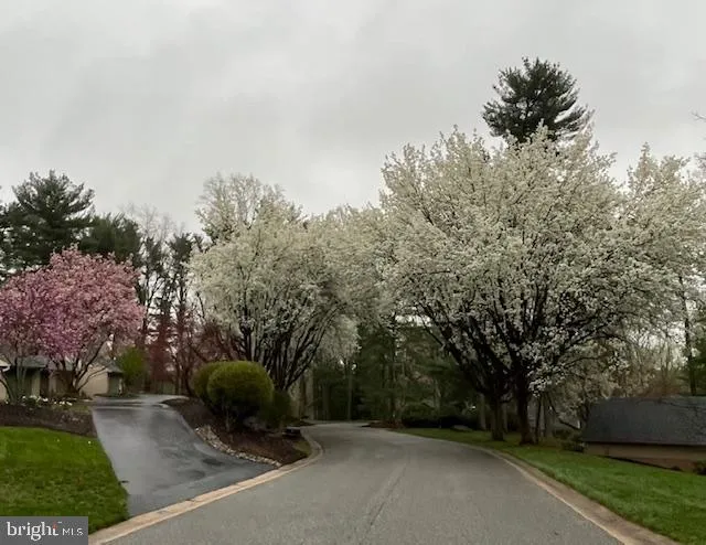 Media, Pennsylvania 19063, United States, 2 Bedrooms Bedrooms, ,3 BathroomsBathrooms,Residential,Pending,118310