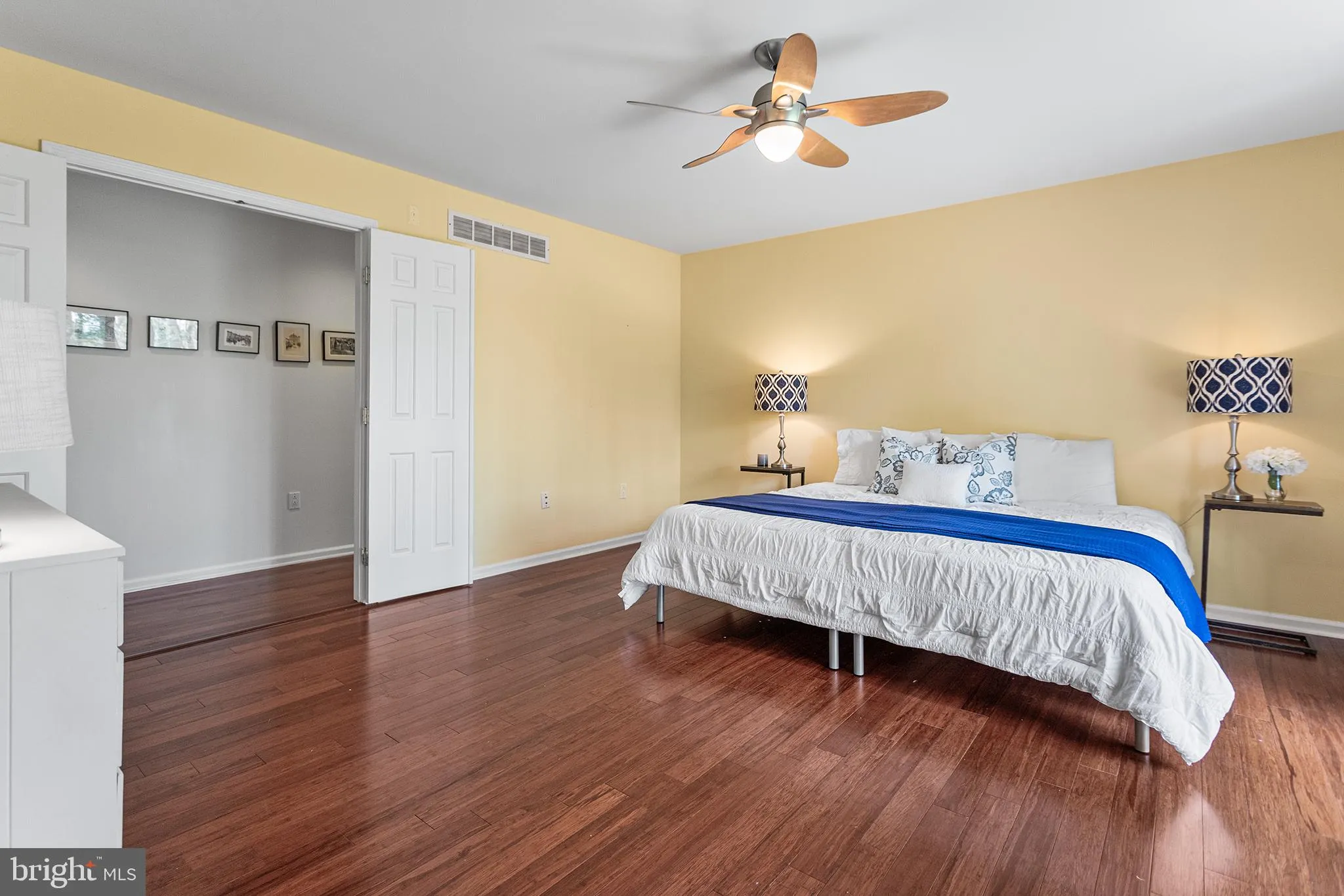 Media, Pennsylvania 19063, United States, 2 Bedrooms Bedrooms, ,3 BathroomsBathrooms,Residential,Pending,118310