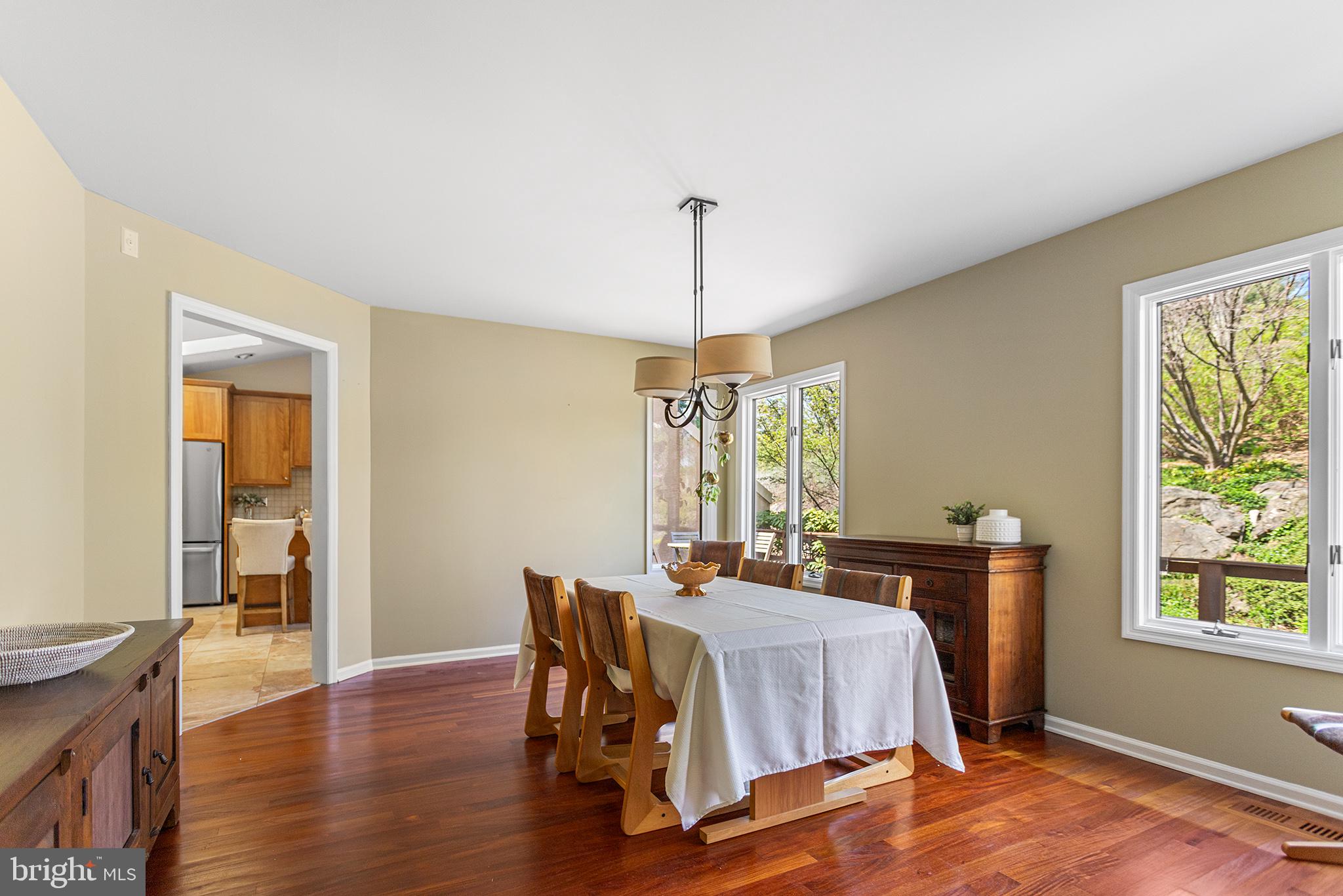 TOFT WOODS - Residential