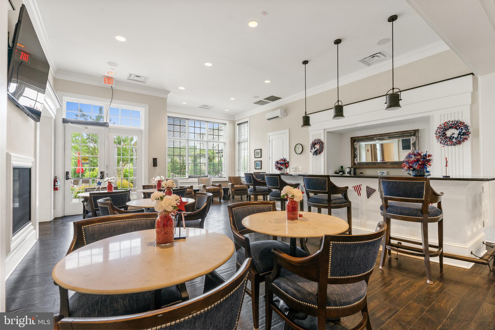 CREST OF ALEXANDRIA - Residential