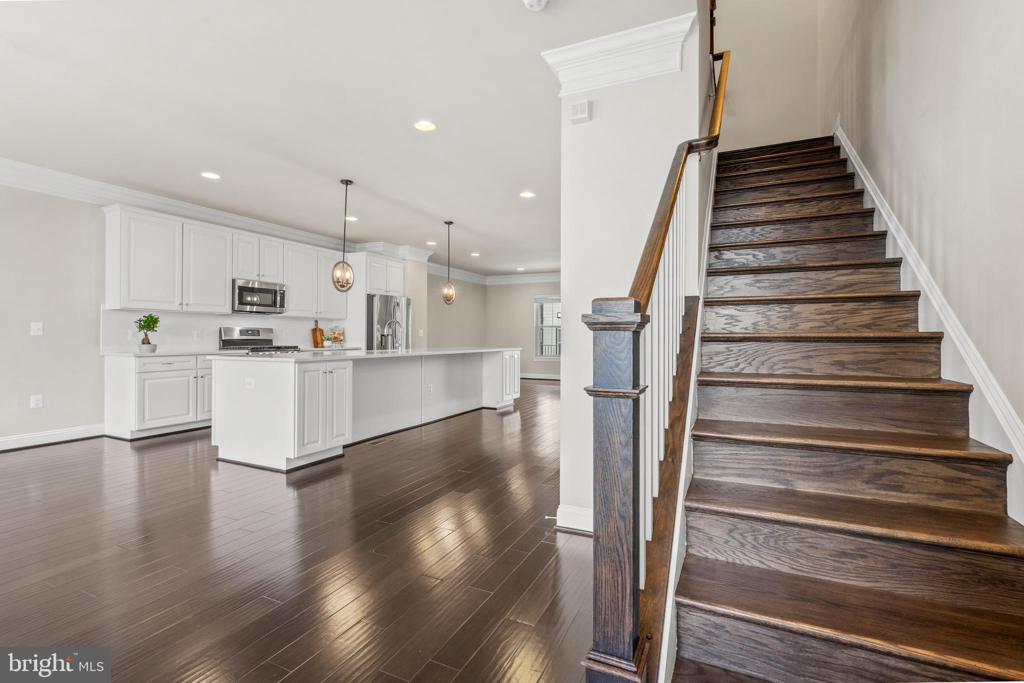 CREST OF ALEXANDRIA - Residential