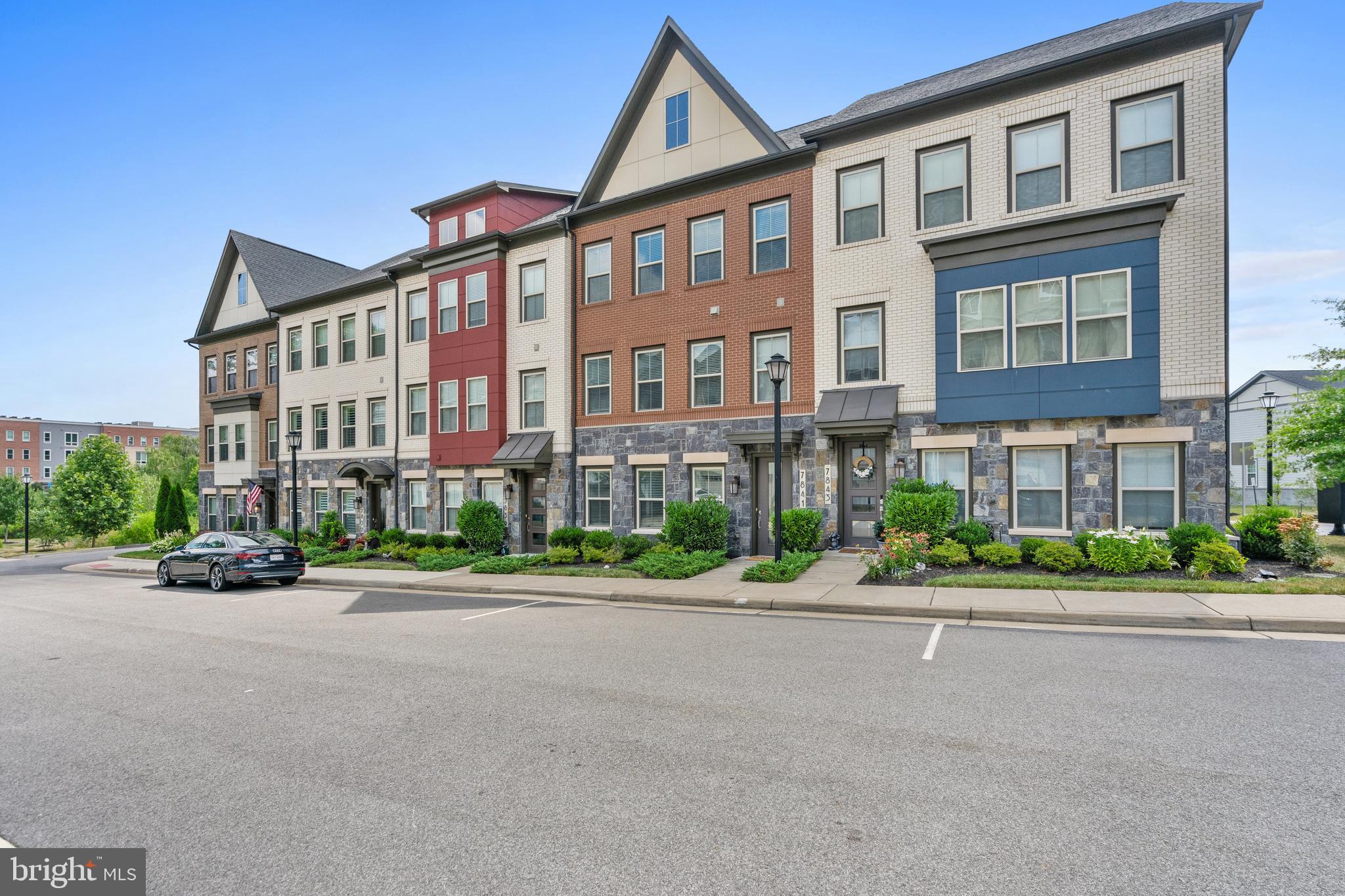 CREST OF ALEXANDRIA - Residential