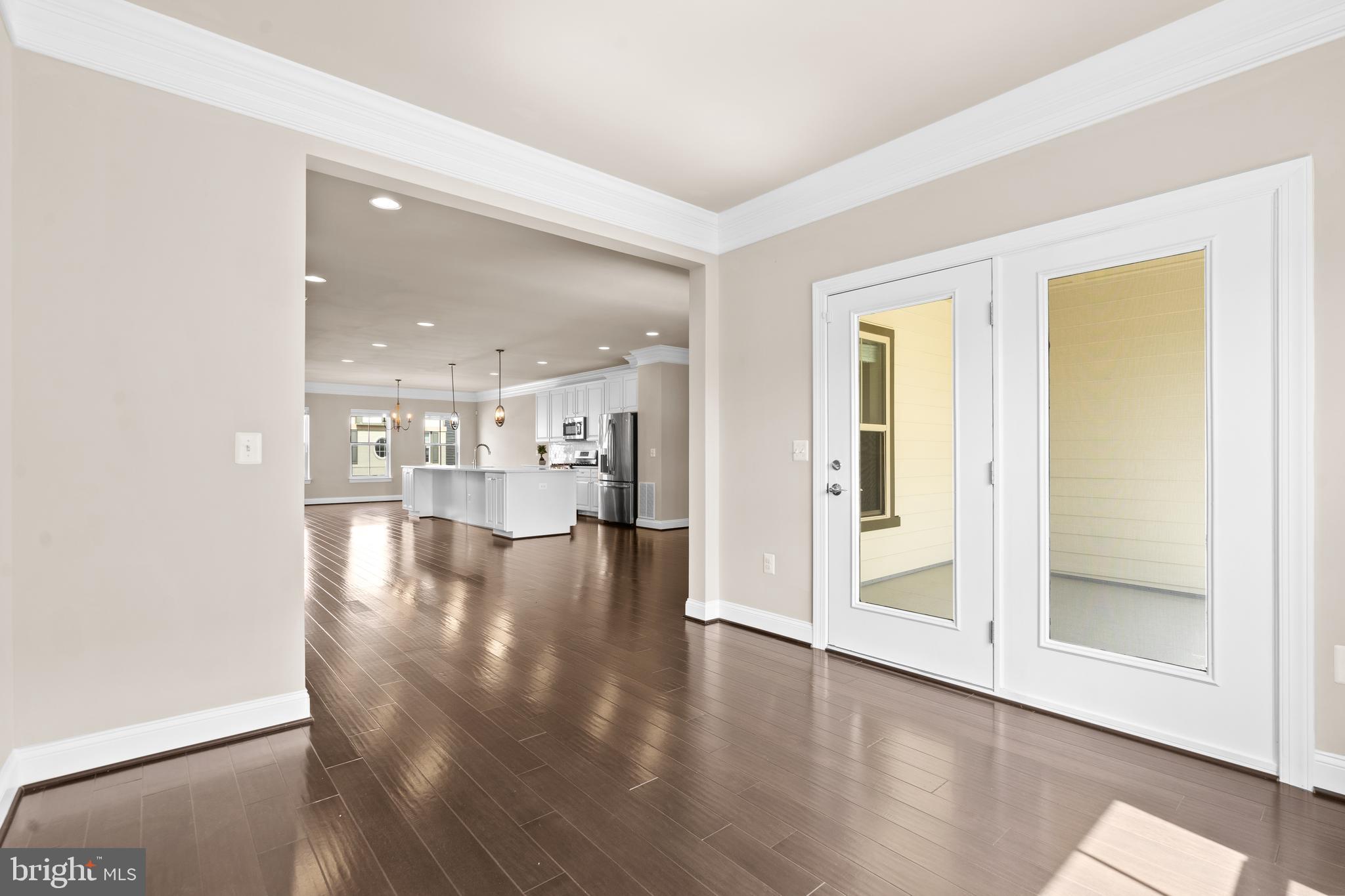 CREST OF ALEXANDRIA - Residential