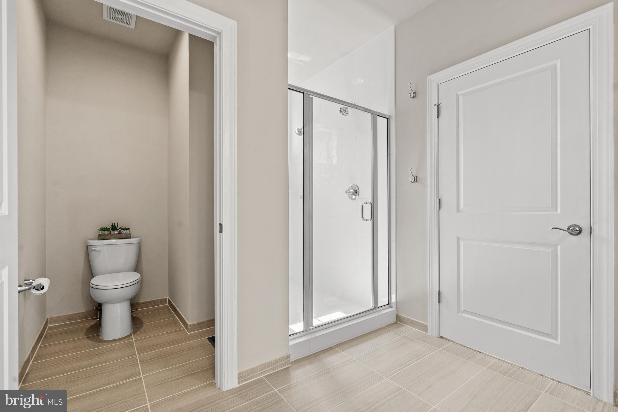 CREST OF ALEXANDRIA - Residential