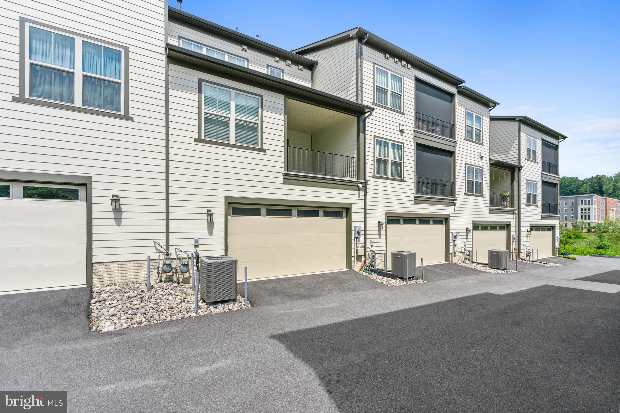 CREST OF ALEXANDRIA - Residential