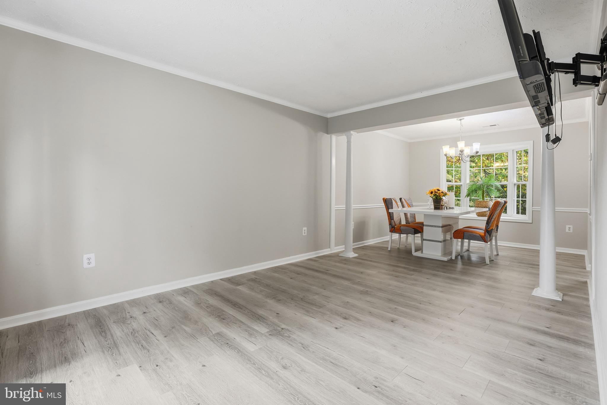 SOMERSET - Residential